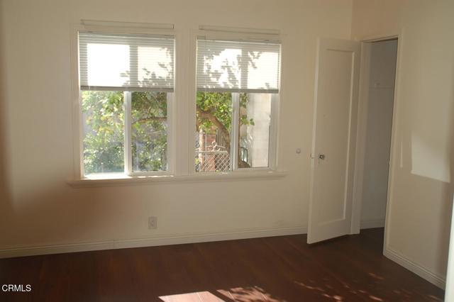 Building Photo - 125 S Primrose Ave