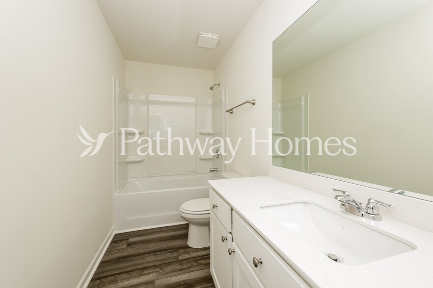 Building Photo - 1069 Large Poppy Dr