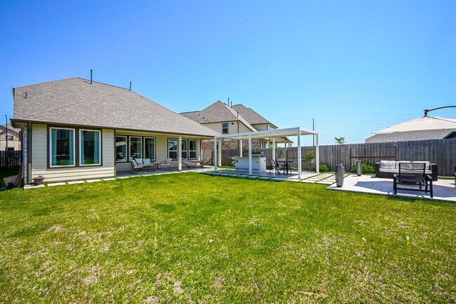 Building Photo - 24311 Orley Is Ct