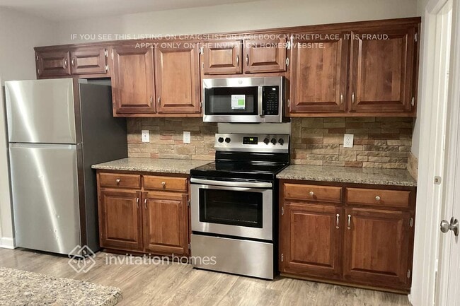 Building Photo - 2825 Jason Ct