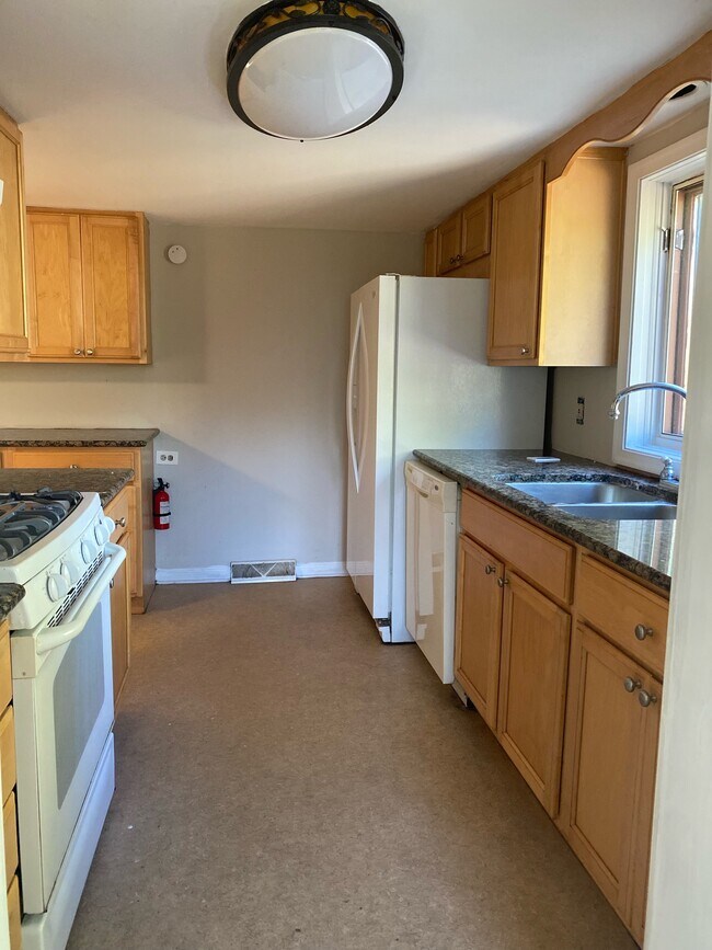 Building Photo - 424 Washington Ave