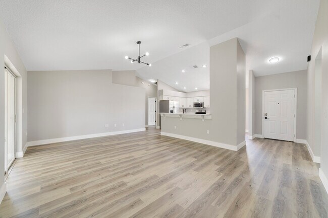 Building Photo - 149 Ronda Ct