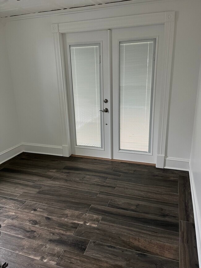 Bonus Room/Office - 49 Prince St