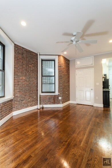 Building Photo - East 18th Street