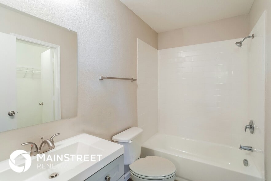 Building Photo - 7205 Autumn Moon Dr