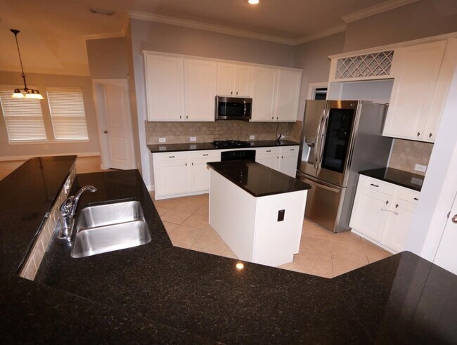 Building Photo - 28238 Daystrom Ln