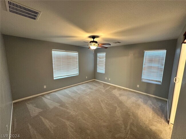 Building Photo - 6459 Twin Harbors Ct