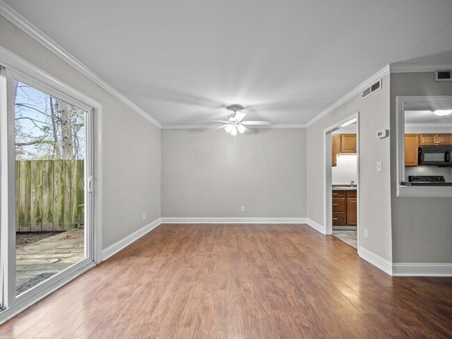 Building Photo - Welcome to Branchwood Townhouse!