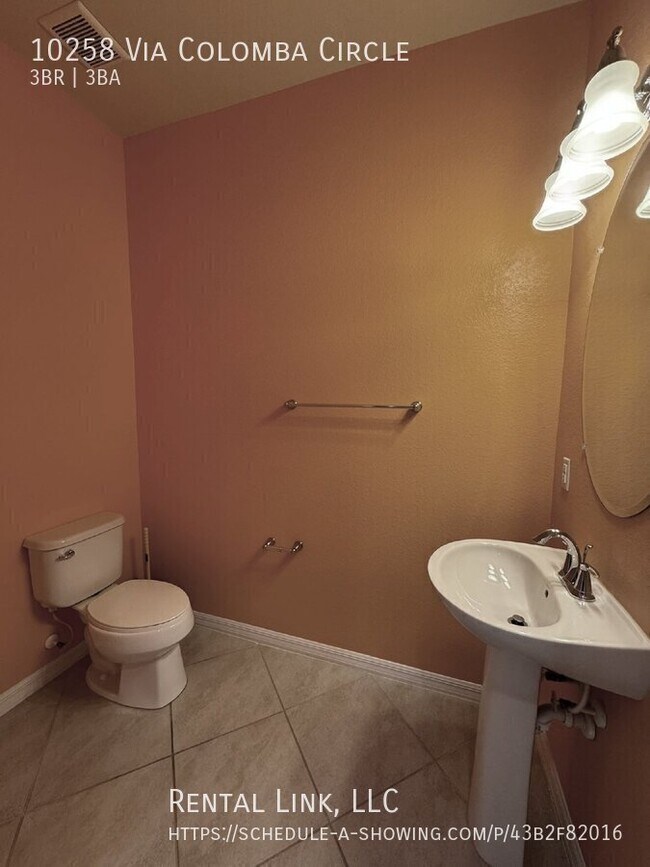 Building Photo - 10258 Via Colomba Circle