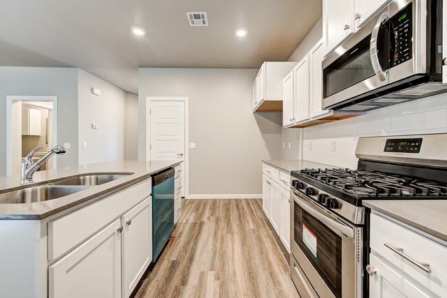 Building Photo - 13503 Bluejacket Dr