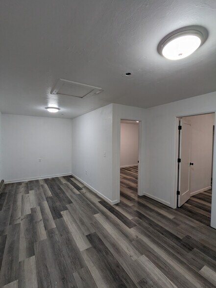 Building Photo - 2233 Hall Ave