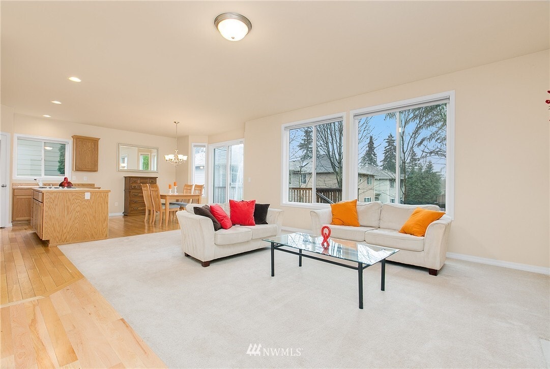 Building Photo - 13607 NE 202nd St