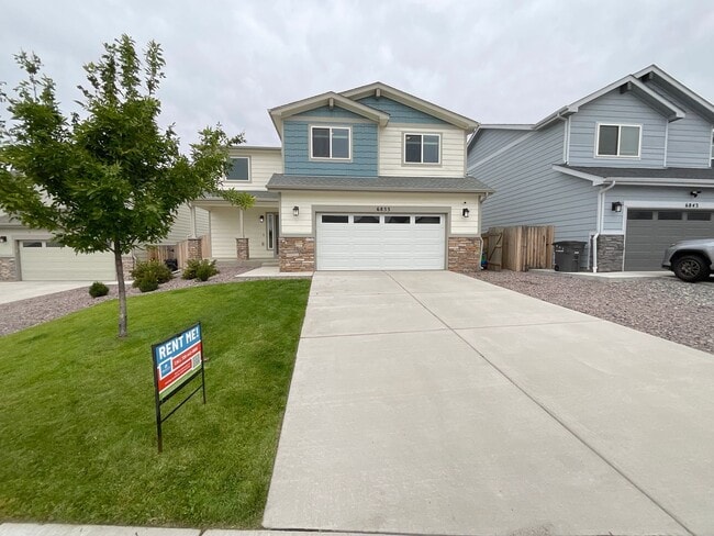 Building Photo - 3 Bedroom Home Available Near S Powers Blv...