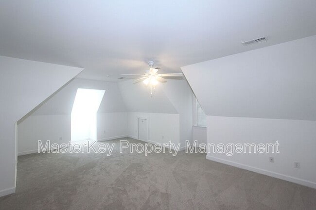 Building Photo - 4924 Olde Millcrest Ct
