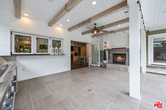 Building Photo - 12722 Halkirk St