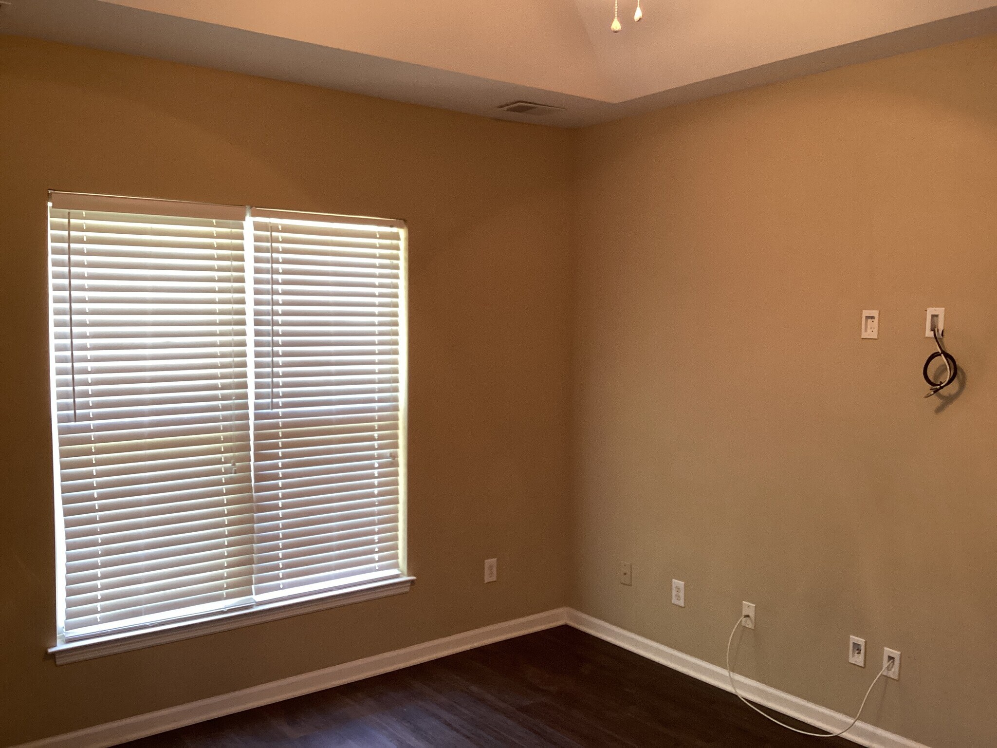 Building Photo - 15 Commissioners Ct