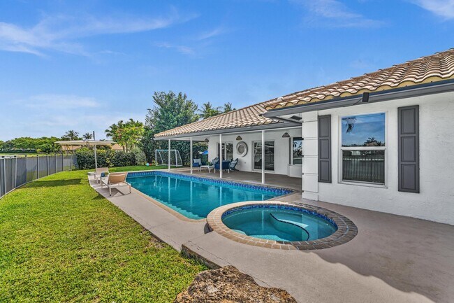 Building Photo - 12502 Baywind Ct