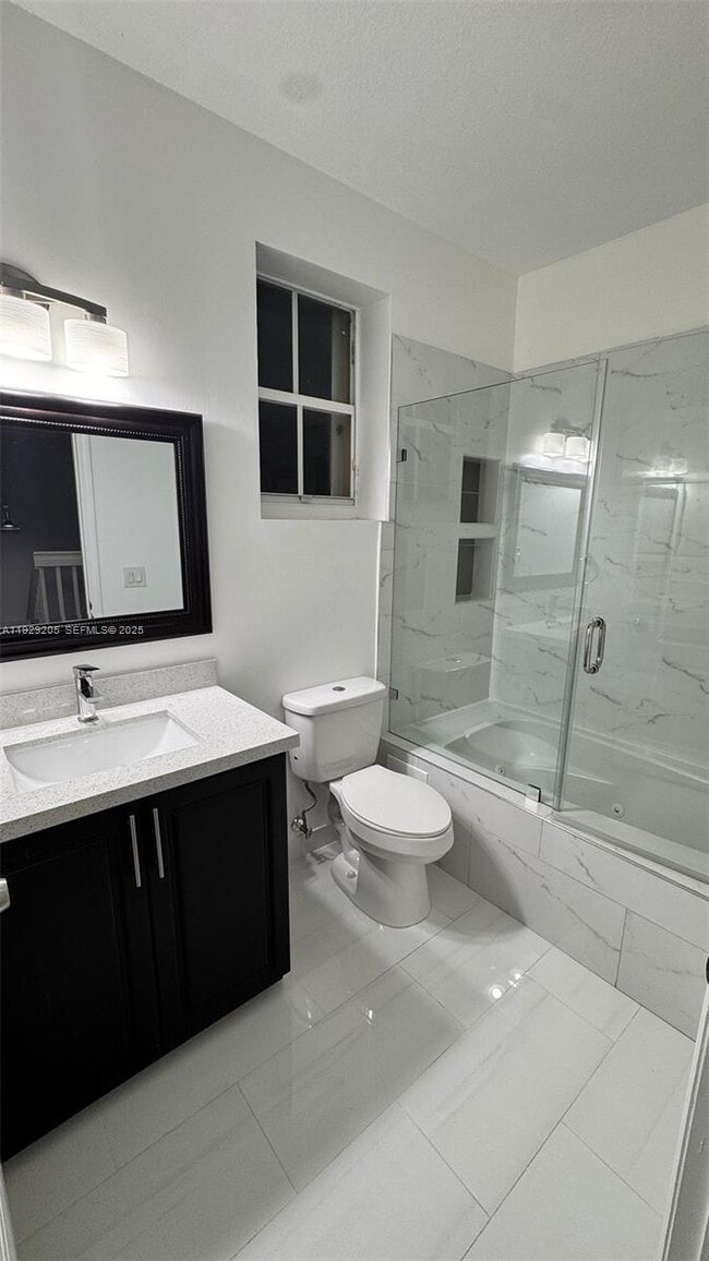 Building Photo - 14962 SW 9th Terrace