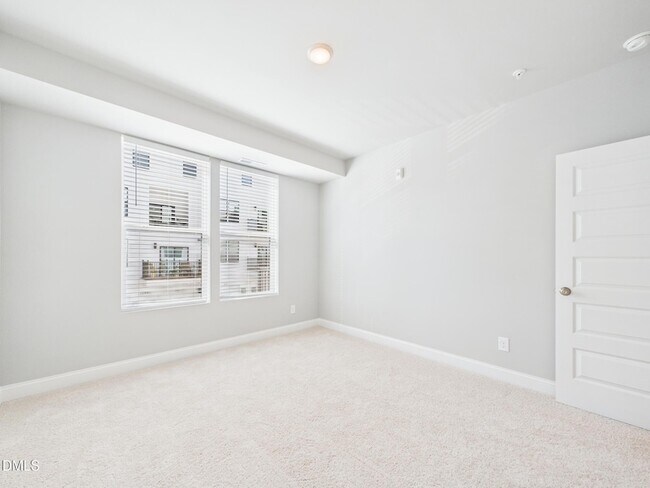 Building Photo - 1251 Shaw View Aly