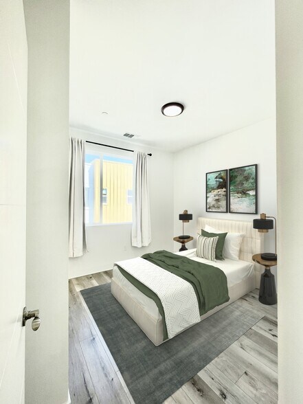 Second Bedroom - 2374 Filbert St