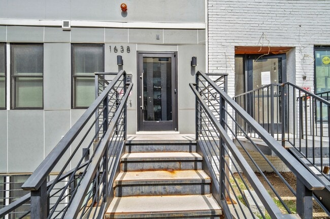 Building Photo - 1638 K St NW