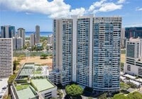 Building Photo - 2333 Kapiolani Blvd