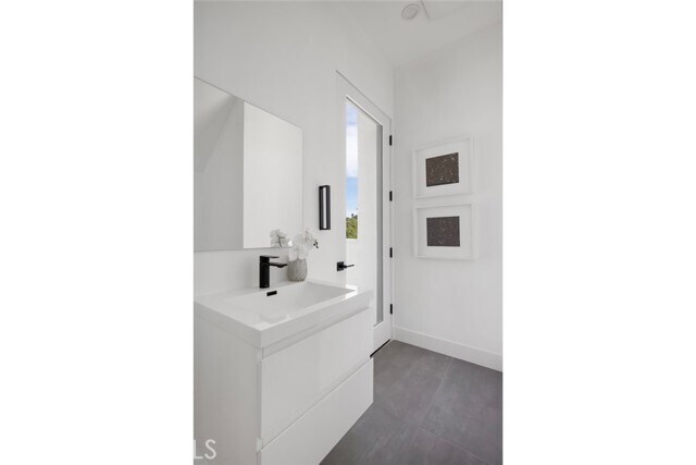 Building Photo - 3620 Ellsworth St