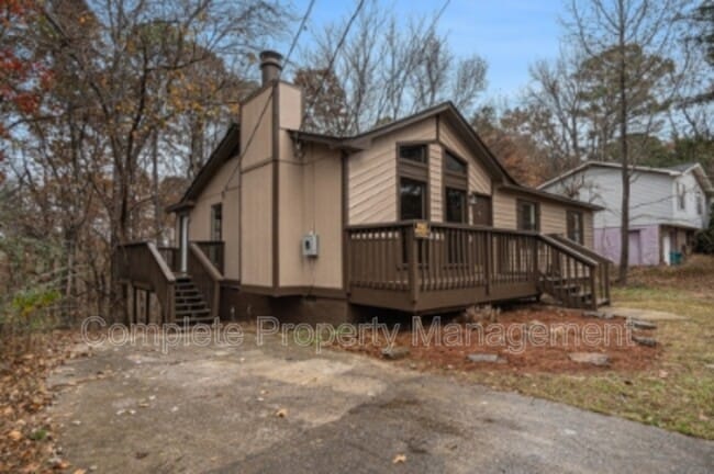 Building Photo - 784 15th Ct NW