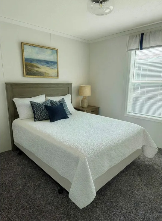 Building Photo - 17018 Coventry Ln