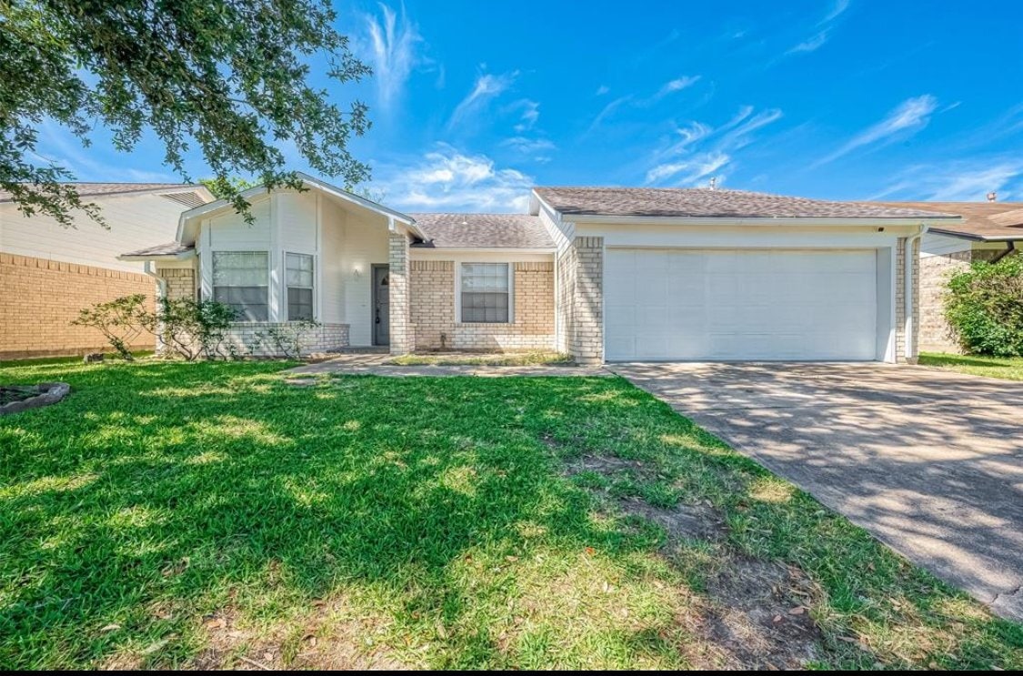 Building Photo - 12423 Tambourine Dr