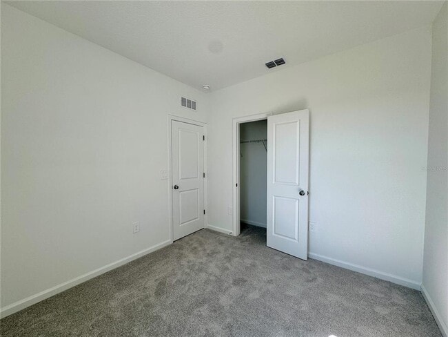 Building Photo - 2819 Maloof Dr