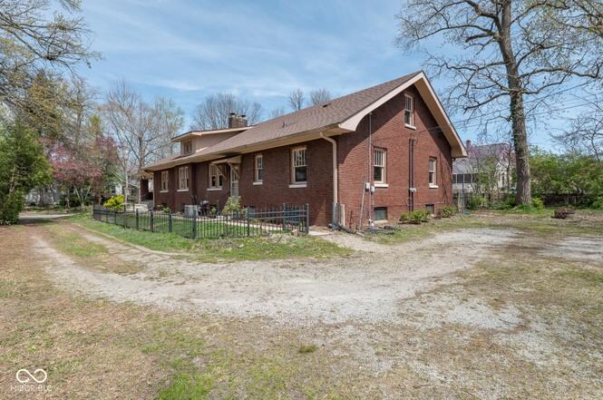 Building Photo - 5309 Hill St