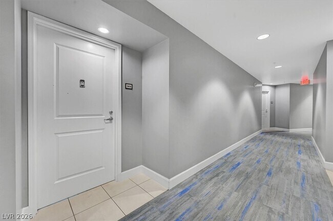 Building Photo - 200 W Sahara Ave