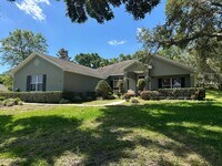 Building Photo - 4 Bedroom, 3 Bath, 3 Car Garage on 1 Acre ...