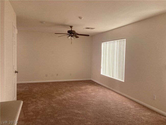 Building Photo - 9519 Milkweed Canyon Ave