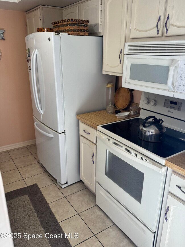 Building Photo - 3124 Finsterwald Dr