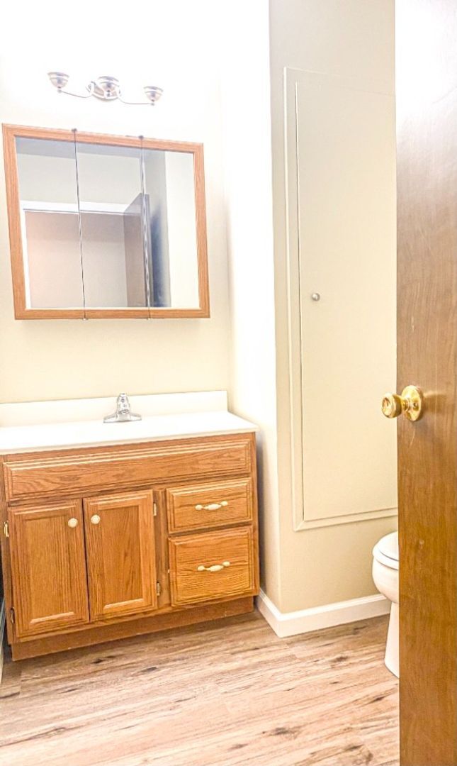 Building Photo - Italian Estates Property Management