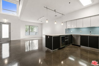 Building Photo - 11500 Tennessee Ave