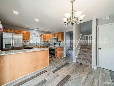 Building Photo - 11649 Boxer Ln