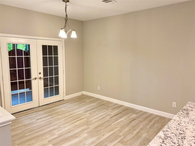 Building Photo - 66 Scarlet Woods Ct