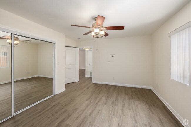 1BR, 1BA - 800SF - Primary Bedroom - 10934 Hesby Street