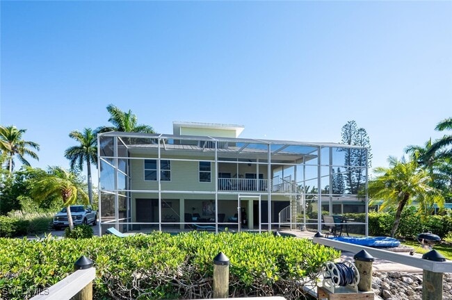 Building Photo - 3858 Riviera Cir