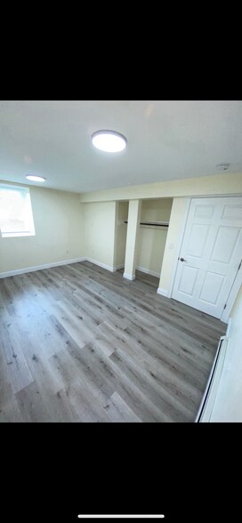 Building Photo - 26 Hazelwood St