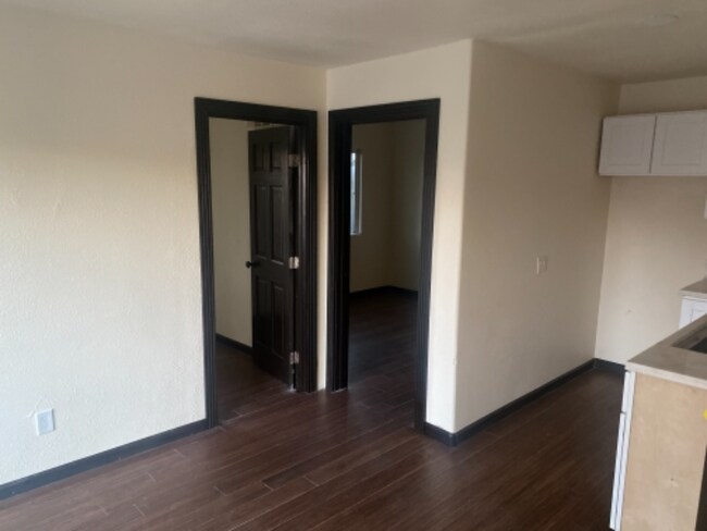 Building Photo - 12800 Woodley Ave