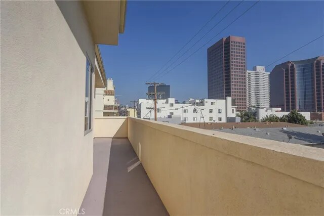 Building Photo - 11848 Kiowa Ave