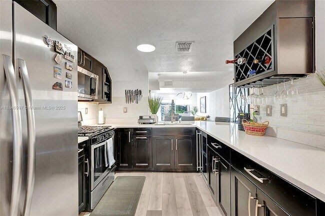 Building Photo - 1187 NW 123rd Pl