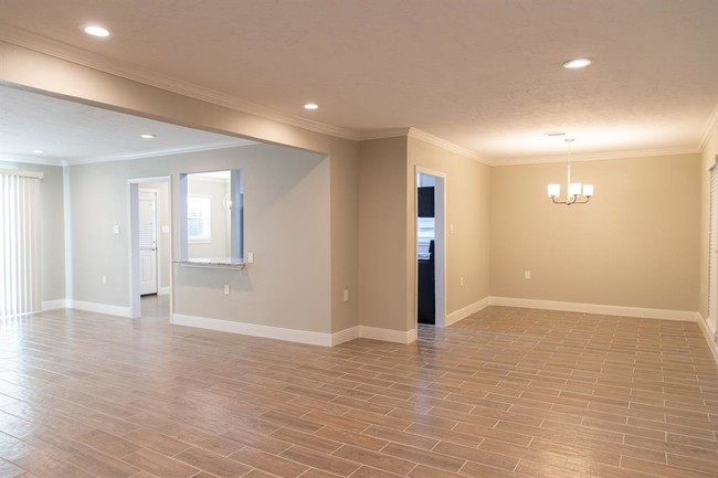 Building Photo - 9014 Kapri Ln
