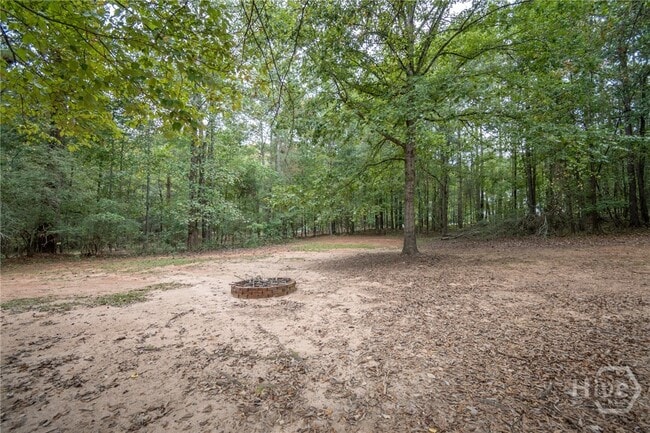 Building Photo - 2400 Rays Church Rd