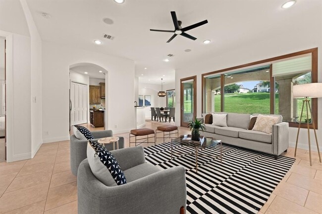 Building Photo - 15 Borello Drive