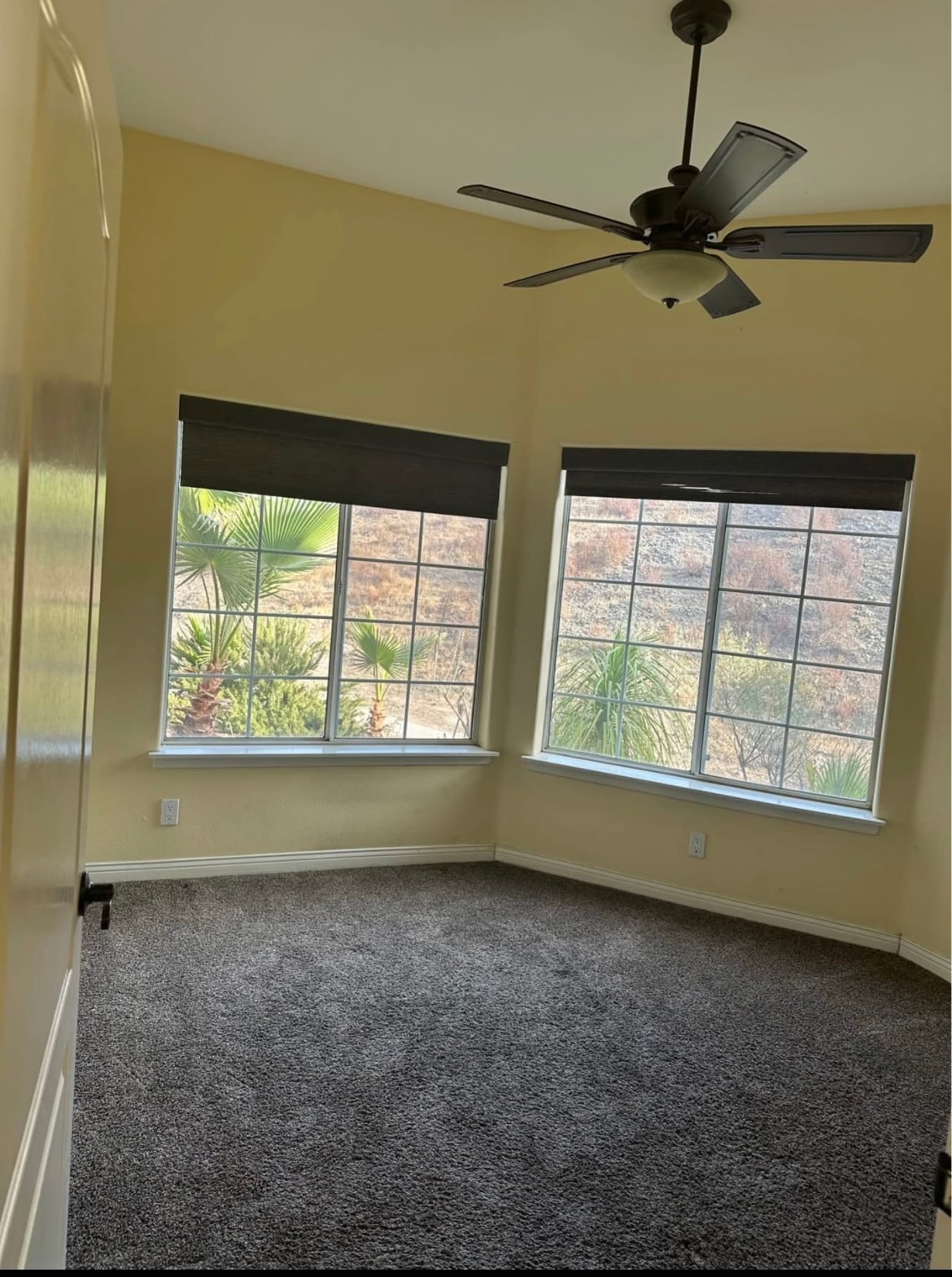 Building Photo - 30605 Sorrel Ln